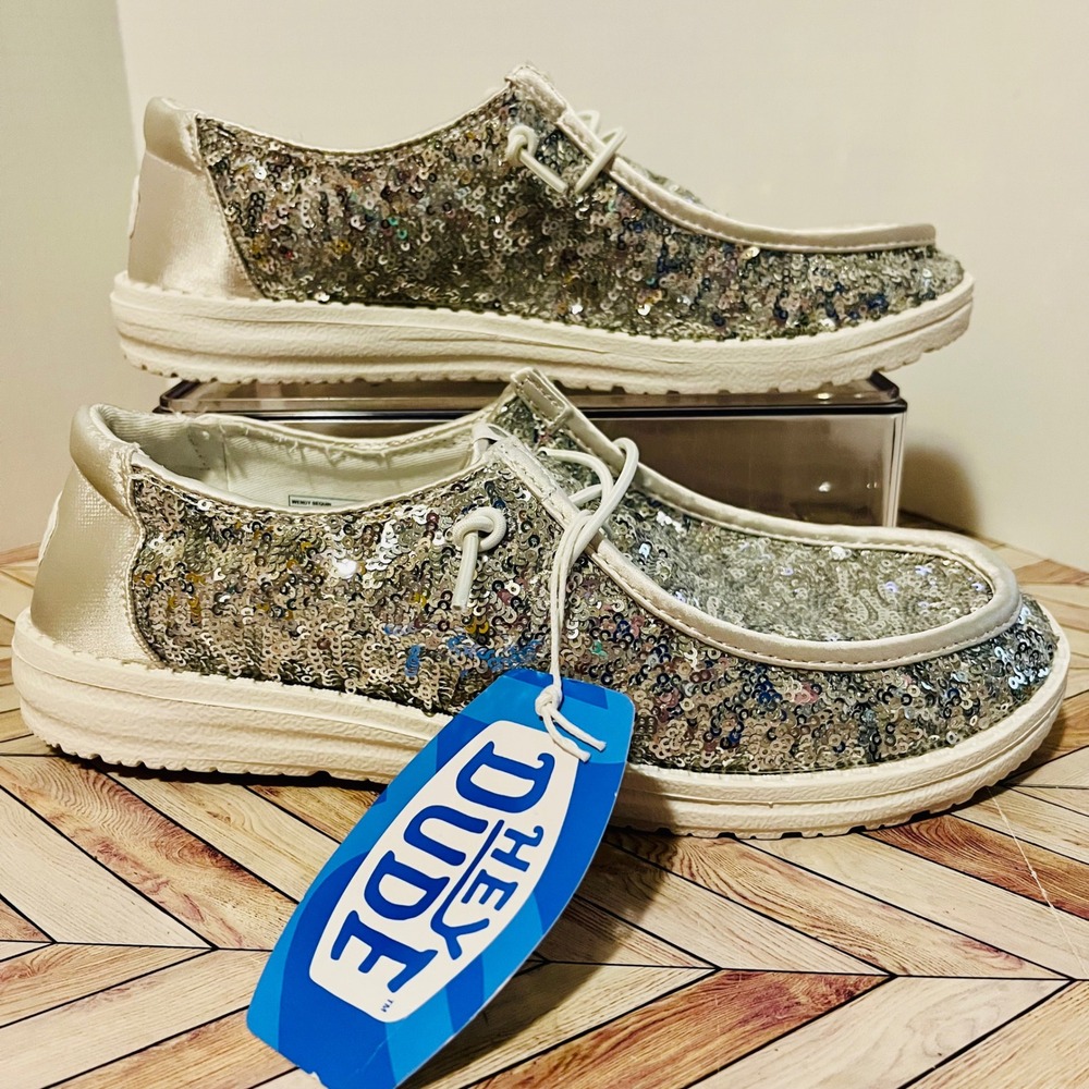 Hey Dude Wendy Sequin Loafers Women 10 Cream Silver 42695-13R Sparkly Glam Shoes